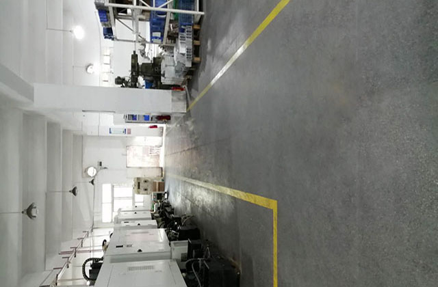 铣床加工使用操作过程中注意哪些安全规则？